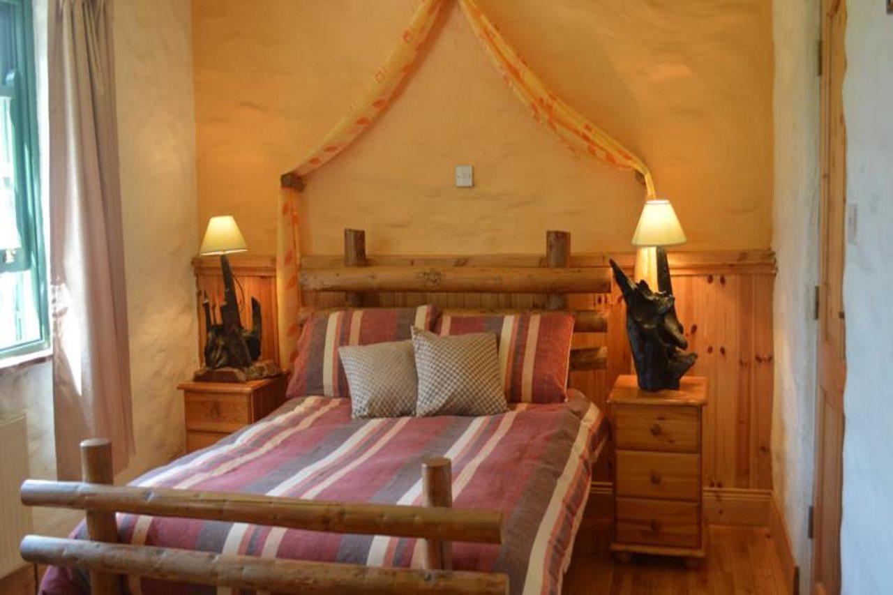 Lissyclearig Thatched Cottage Kenmare Buitenkant foto